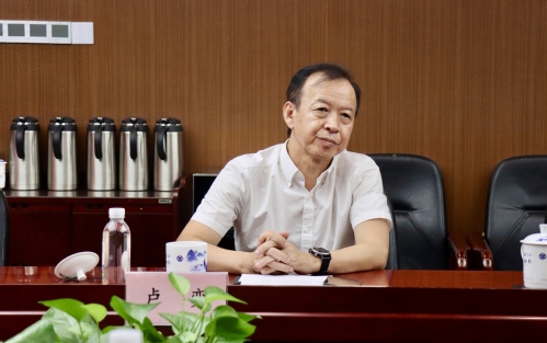 中国测绘学会宋超智理事长一行莅临bevictor伟德官网集团调研指导