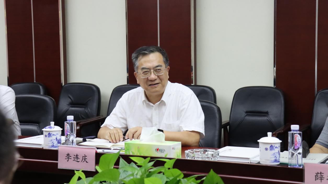 国兴资源公司党委书记、董事长李连庆到bevictor伟德官网集团调研指导事情